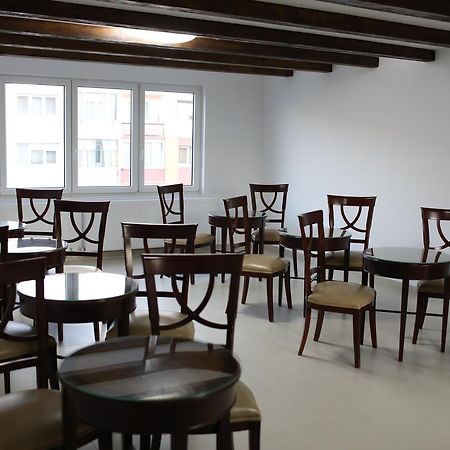 Hotel Eka Sebeş Zewnętrze zdjęcie
