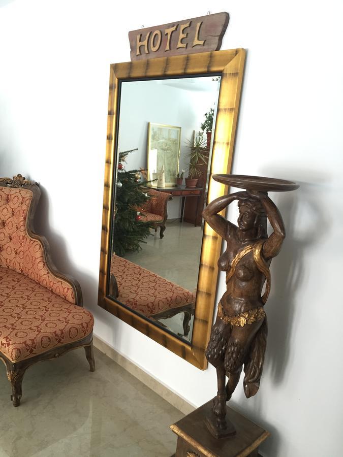 Hotel Eka Sebeş Zewnętrze zdjęcie
