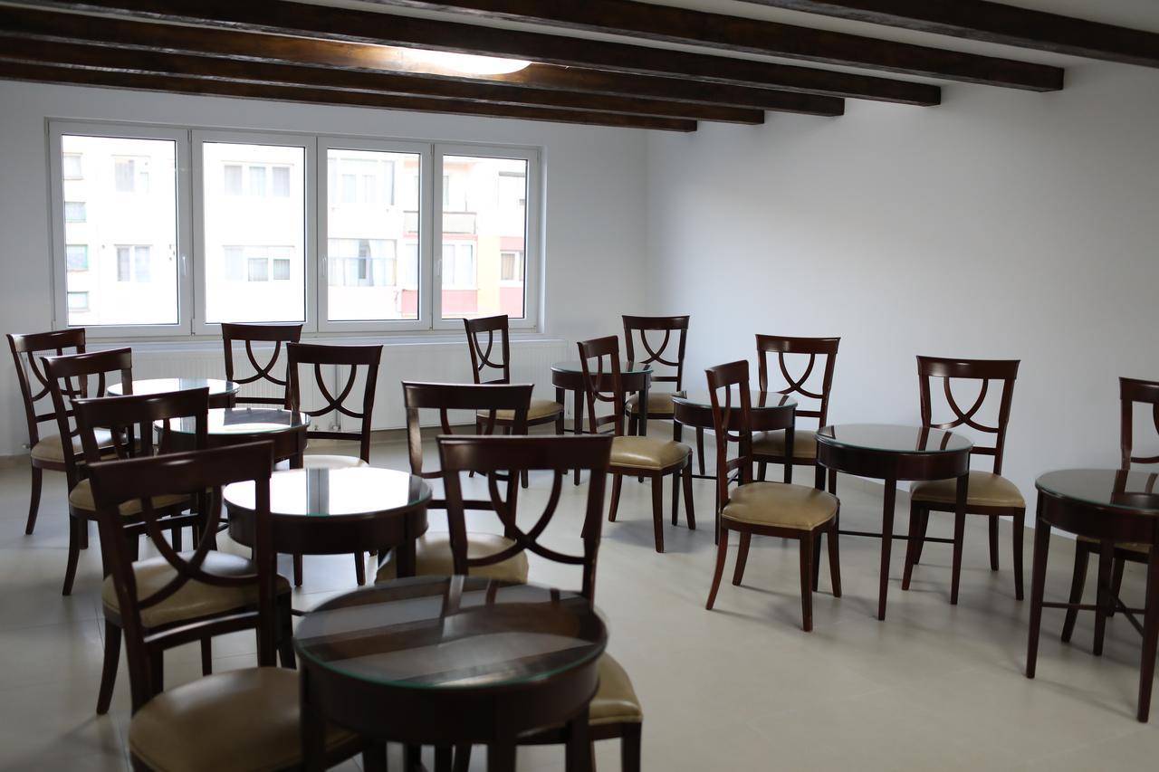 Hotel Eka Sebeş Zewnętrze zdjęcie