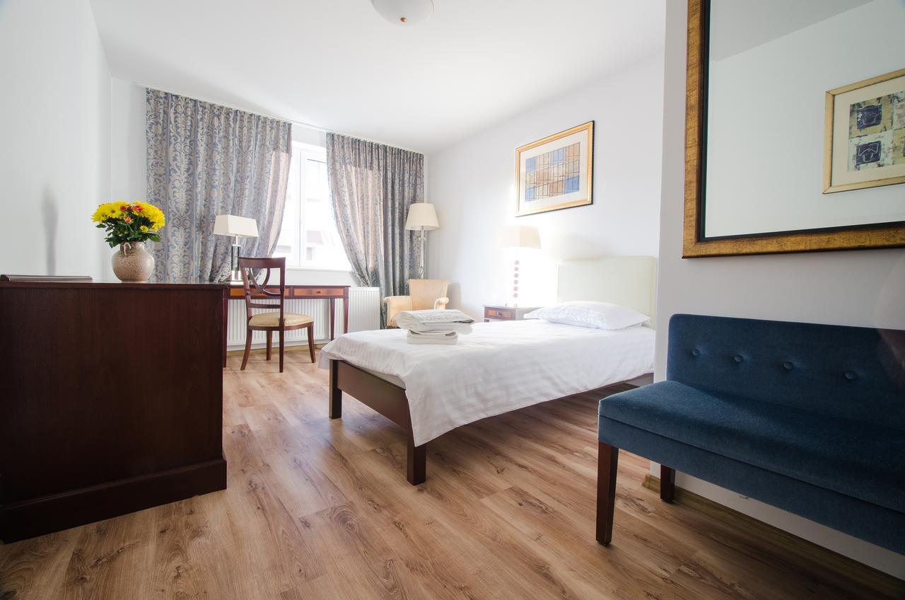 Hotel Eka Sebeş Zewnętrze zdjęcie